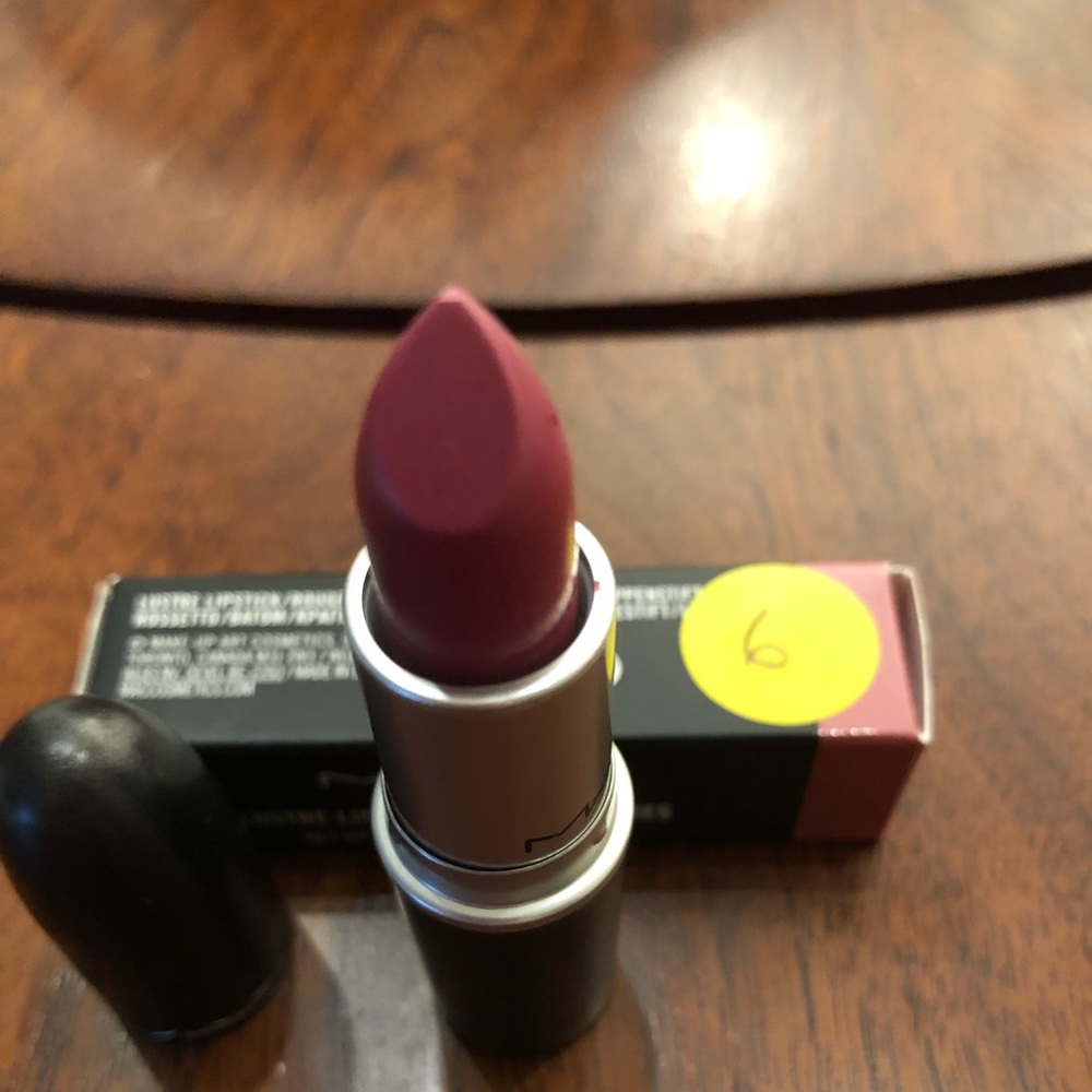 MAC full size lipstick color is sweetie